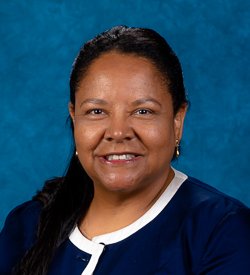 Davis-Joydella.jpg 戴维斯,乔伊德拉