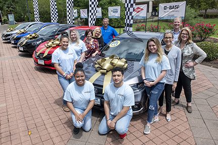Strive 2 Drive 2019-6 努力2驾驶2019-6