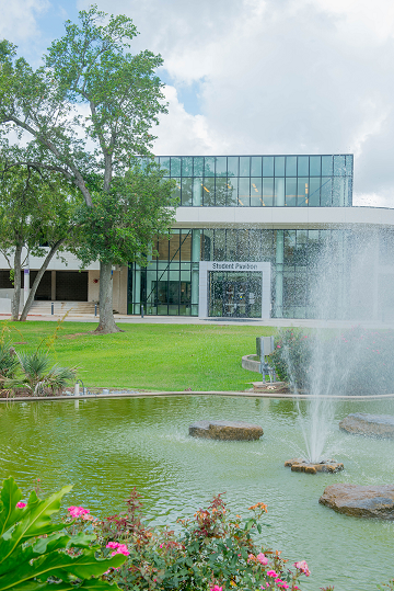 Brazosport大学生馆