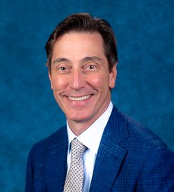 坎贝尔，马歇尔