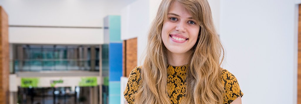 学生馆里的学生