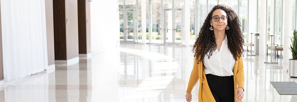 布拉索体育学院陶氏学术中心的学生